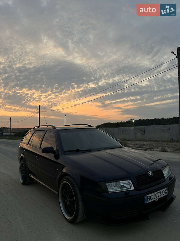 Универсал Skoda Octavia 2003 в Львове