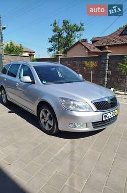 Универсал Skoda Octavia 2012 в 