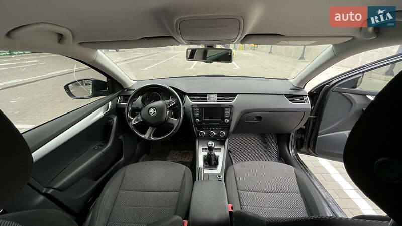 Универсал Skoda Octavia 2014 в Первомайске