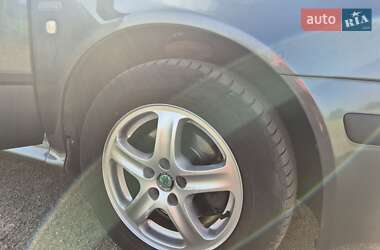 Универсал Skoda Octavia 2004 в 