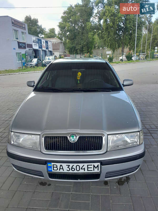 Лифтбек Skoda Octavia 2001 в Кременчуге
