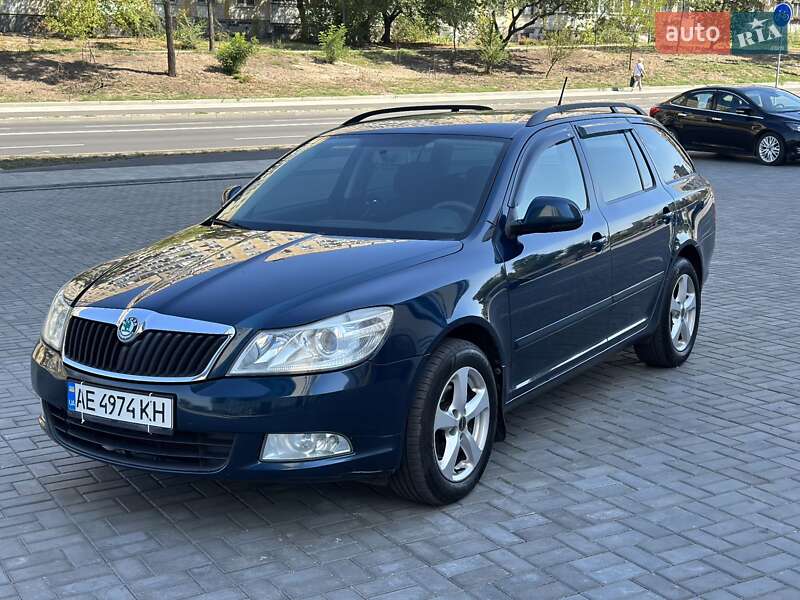 Универсал Skoda Octavia 2012 в Каменском