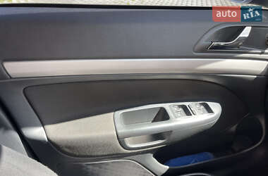 Универсал Skoda Octavia 2012 в 
