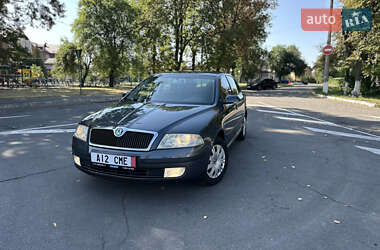 Лифтбек Skoda Octavia 2008 в 