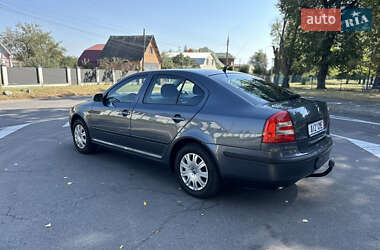 Лифтбек Skoda Octavia 2008 в 