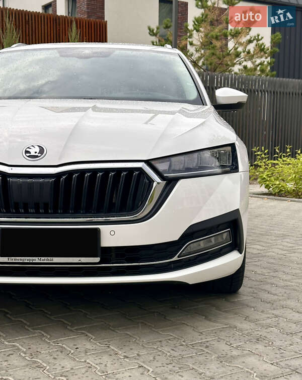 Универсал Skoda Octavia 2021 в Умани
