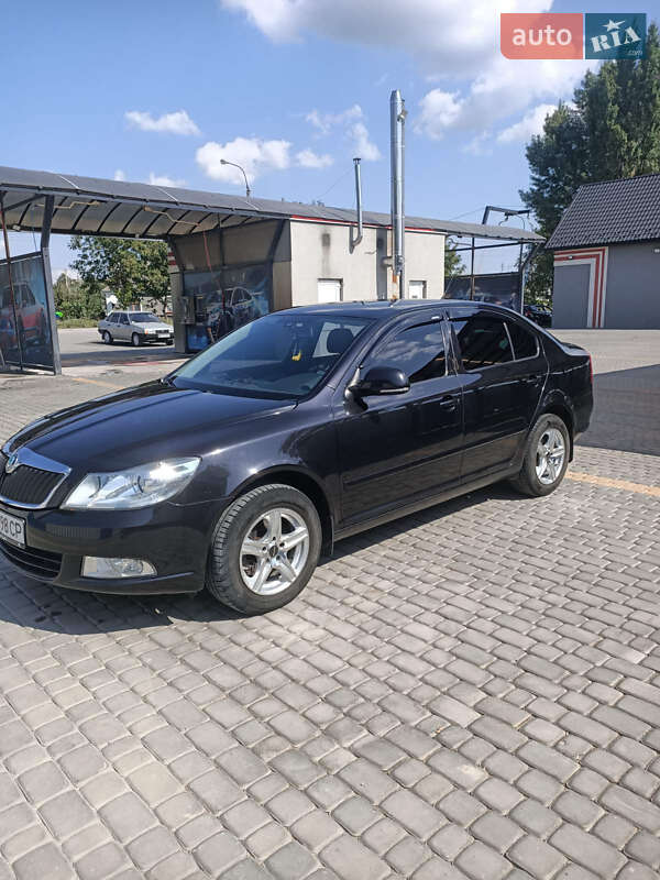 Skoda Octavia 2011 Skoda Octavia 2011