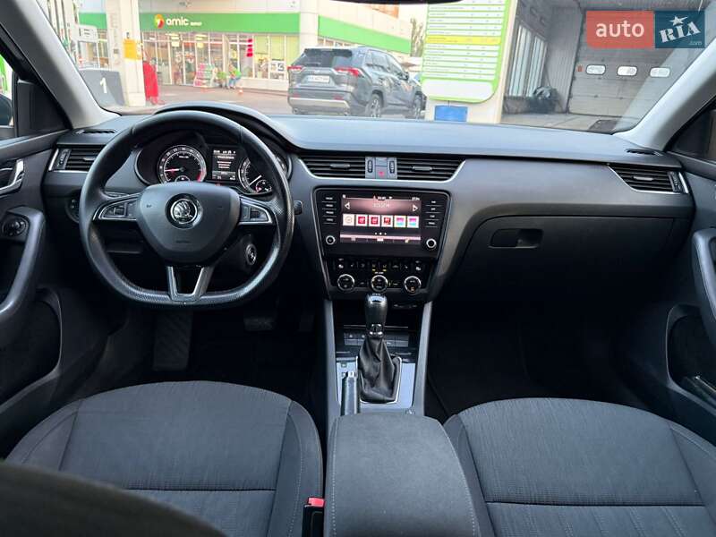 Универсал Skoda Octavia 2017 в Одессе