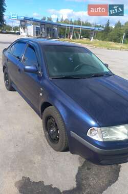 Ліфтбек Skoda Octavia 2002 в Житомирі