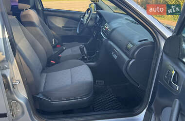 Лифтбек Skoda Octavia 2008 в 