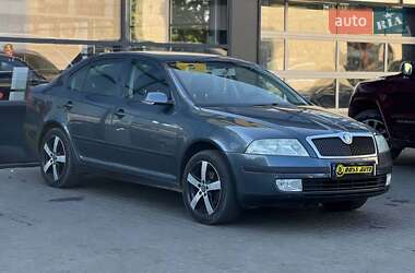 Лифтбек Skoda Octavia 2006 в Ивано-Франковске