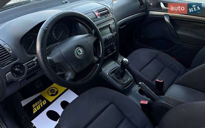 Лифтбек Skoda Octavia 2006 в Ивано-Франковске