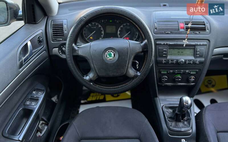 Лифтбек Skoda Octavia 2006 в Ивано-Франковске