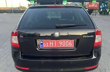 Универсал Skoda Octavia 2010 в 