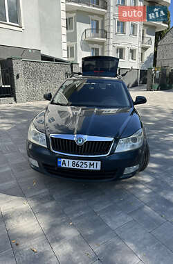 Универсал Skoda Octavia 2012 в 