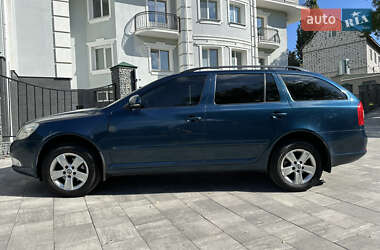 Универсал Skoda Octavia 2012 в 