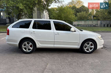 Универсал Skoda Octavia 2013 в 
