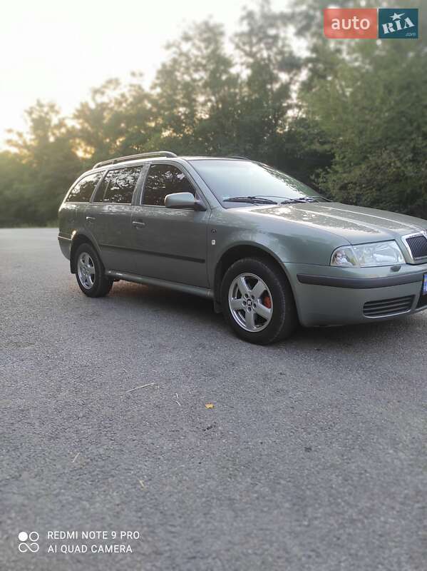 Універсал Skoda Octavia 2002 в Монастириській