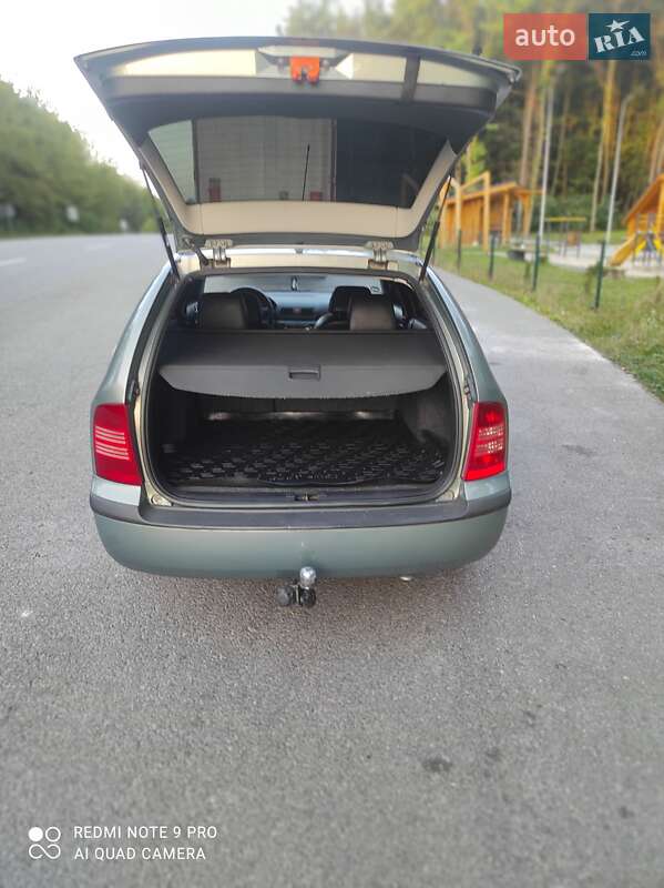 Універсал Skoda Octavia 2002 в Монастириській