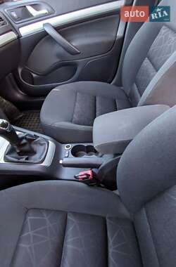 Универсал Skoda Octavia 2011 в 
