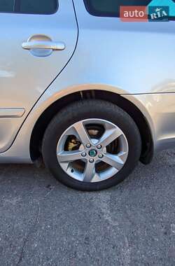 Универсал Skoda Octavia 2011 в 