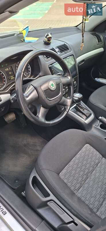 Універсал Skoda Octavia 2009 в Львові фото 36 Універсал Skoda Octavia 2009 в Львові