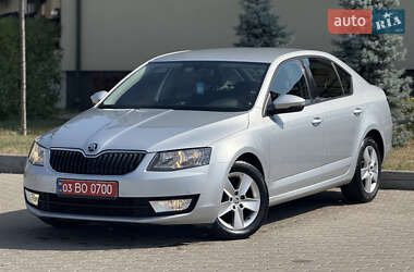 Лифтбек Skoda Octavia 2016 в 