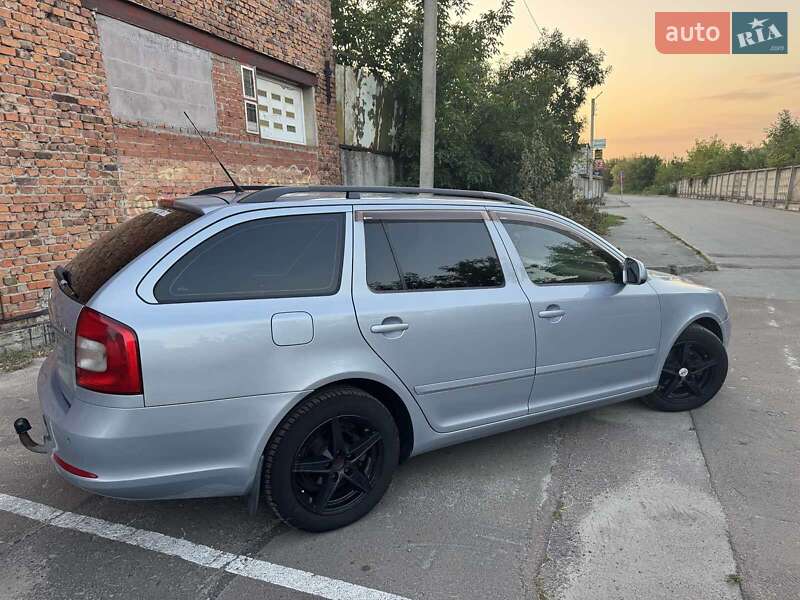 Универсал Skoda Octavia 2009 в Житомире