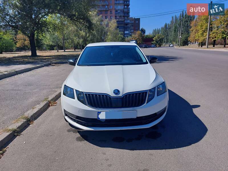 Лифтбек Skoda Octavia 2018 в Днепре