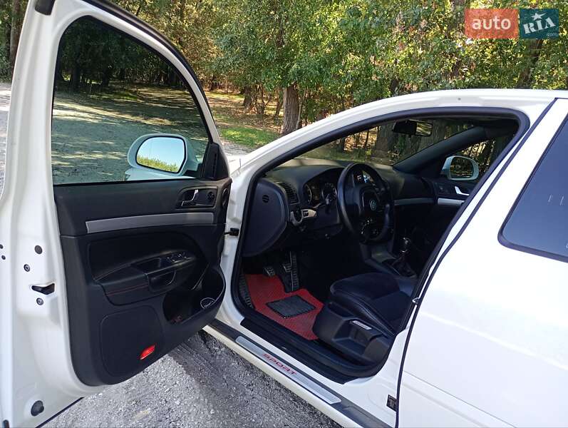 Лифтбек Skoda Octavia 2012 в Кривом Роге
