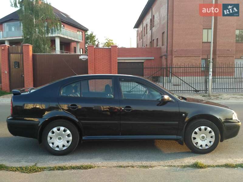 Лифтбек Skoda Octavia 2008 в Киеве