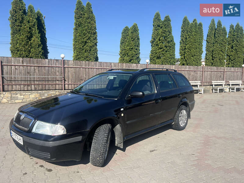 Універсал Skoda Octavia 2002 в Дунаївцях