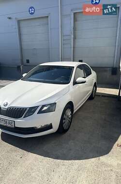 Лифтбек Skoda Octavia 2018 в Киеве