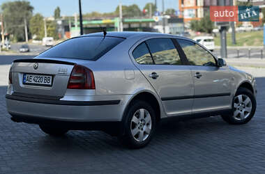Лифтбек Skoda Octavia 2006 в 
