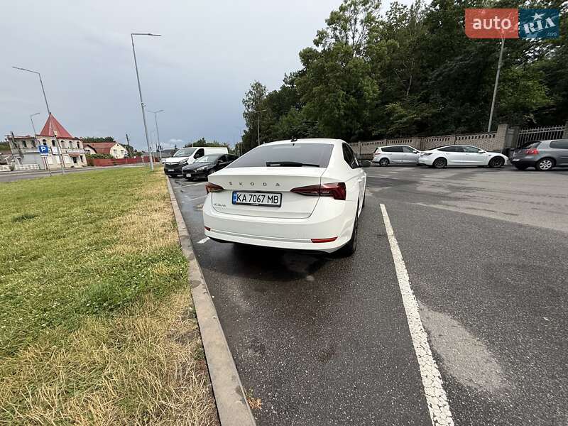Лифтбек Skoda Octavia 2020 в Песчанке фото 2 Лифтбек Skoda Octavia 2020 в Песчанке