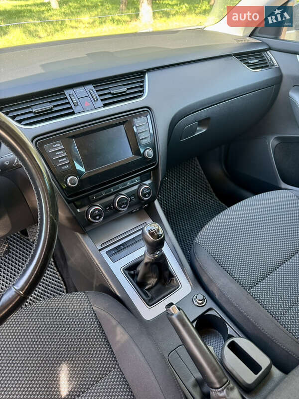 Универсал Skoda Octavia 2014 в Житомире фото 8 Универсал Skoda Octavia 2014 в Житомире