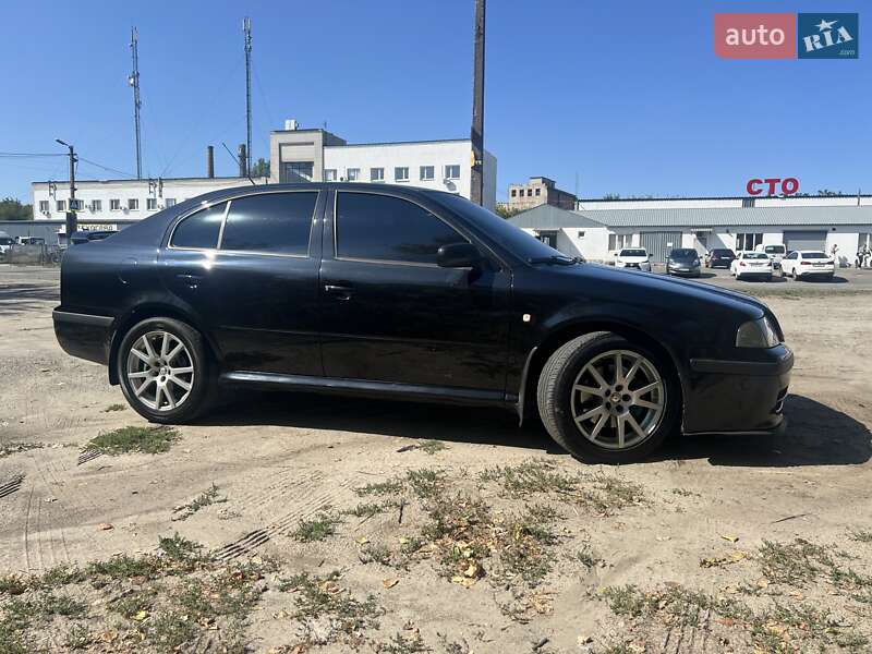 Ліфтбек Skoda Octavia 2006 в Дніпрі