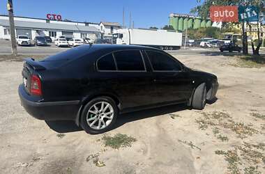 Лифтбек Skoda Octavia 2006 в 