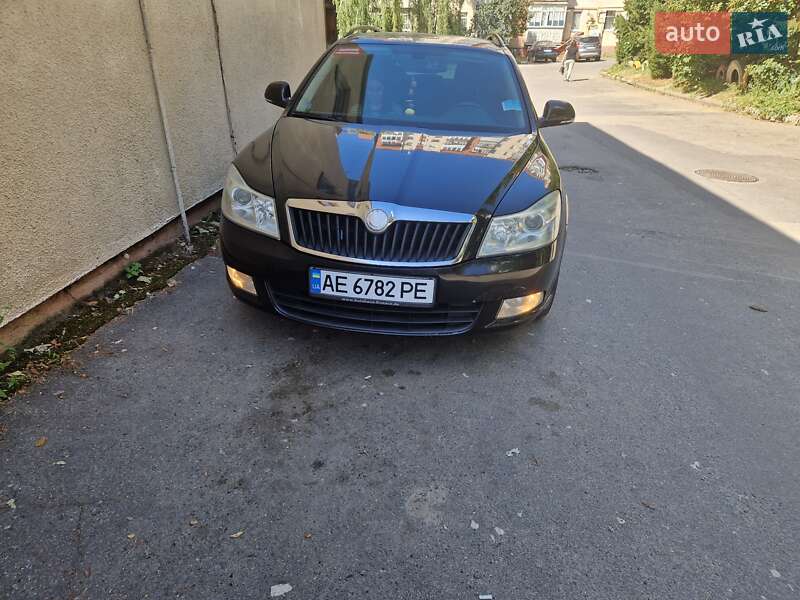 Универсал Skoda Octavia 2009 в Хмельницком