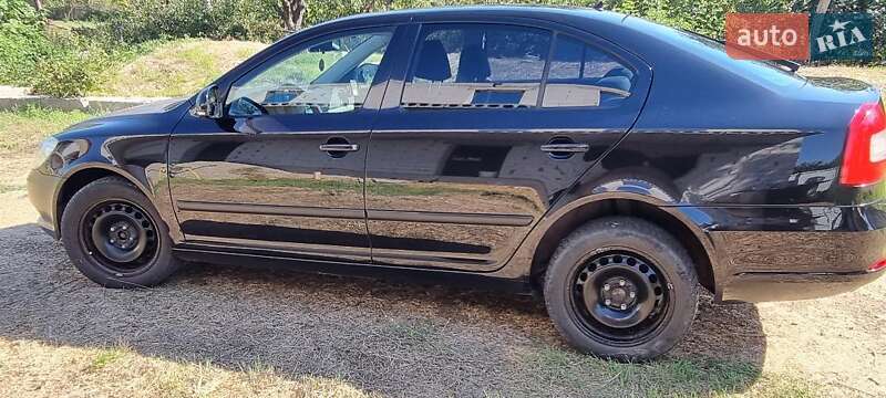 Лифтбек Skoda Octavia 2011 в 