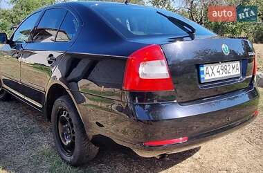 Лифтбек Skoda Octavia 2011 в 
