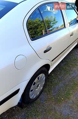 Лифтбек Skoda Octavia 2008 в Пирятине