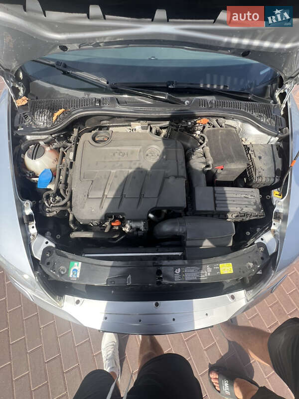 Універсал Skoda Octavia 2012 в Сарнах