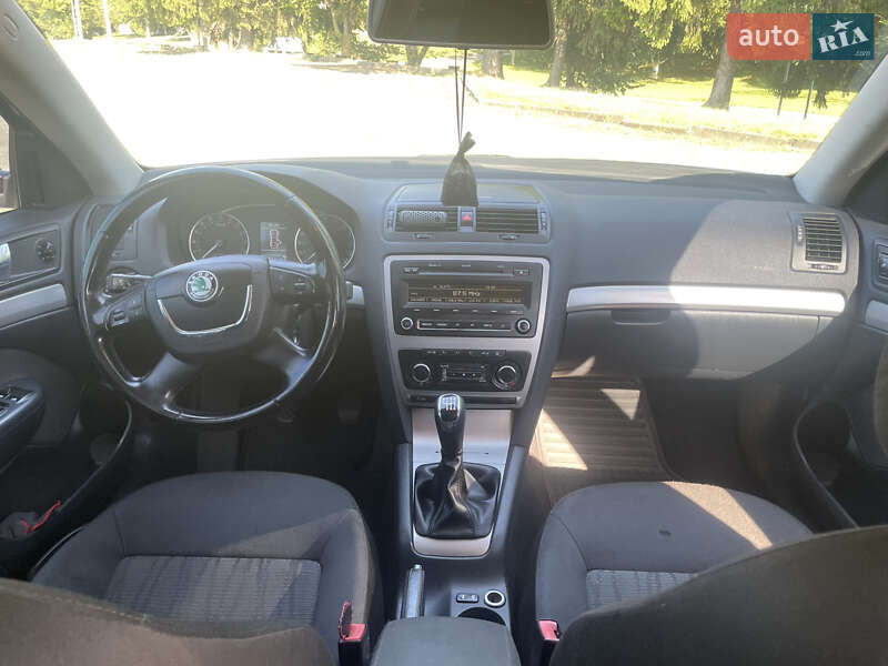 Лифтбек Skoda Octavia 2012 в Дубно