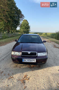 Лифтбек Skoda Octavia 1999 в 