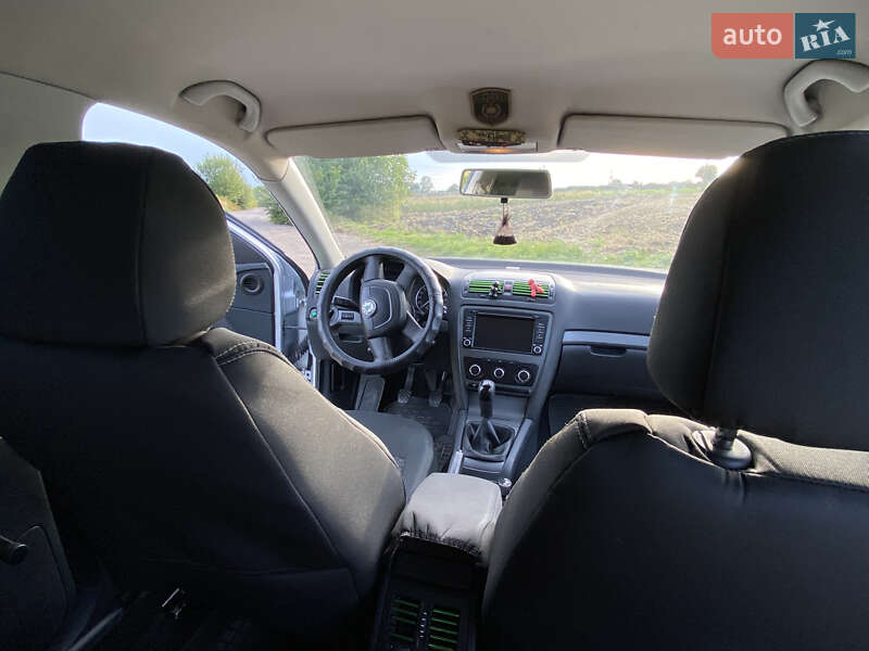 Лифтбек Skoda Octavia 2011 в Перемышлянах фото 13 Лифтбек Skoda Octavia 2011 в Перемышлянах