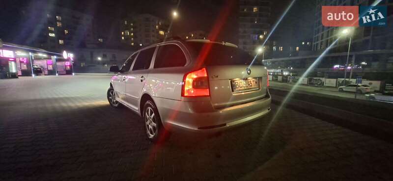 Універсал Skoda Octavia 2009 в Львові фото 17 Універсал Skoda Octavia 2009 в Львові