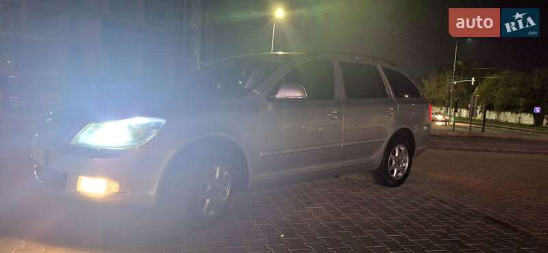 Універсал Skoda Octavia 2009 в Львові фото 22 Універсал Skoda Octavia 2009 в Львові