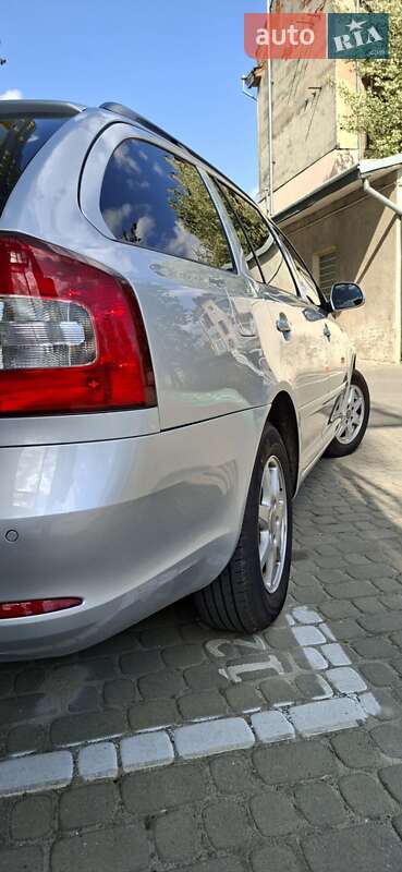 Універсал Skoda Octavia 2009 в Львові фото 3 Універсал Skoda Octavia 2009 в Львові
