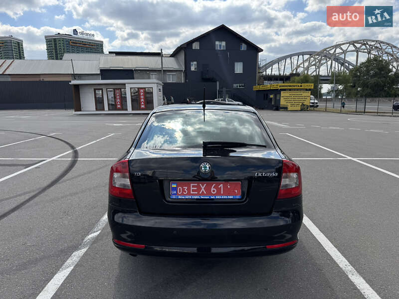 Лифтбек Skoda Octavia 2011 в Киеве